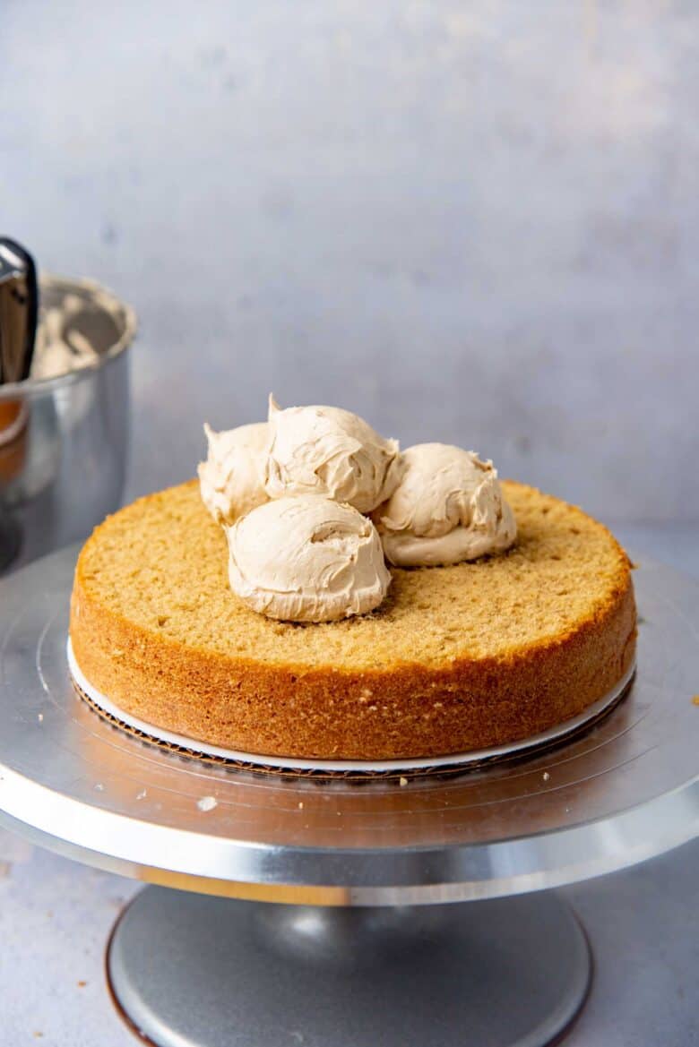 Buttercream on top of the cake layer