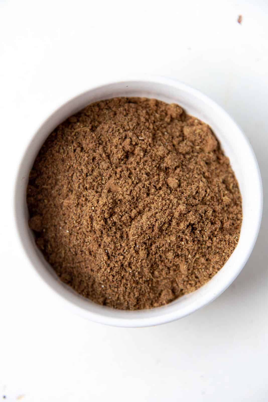 Ground up masala mix for tea