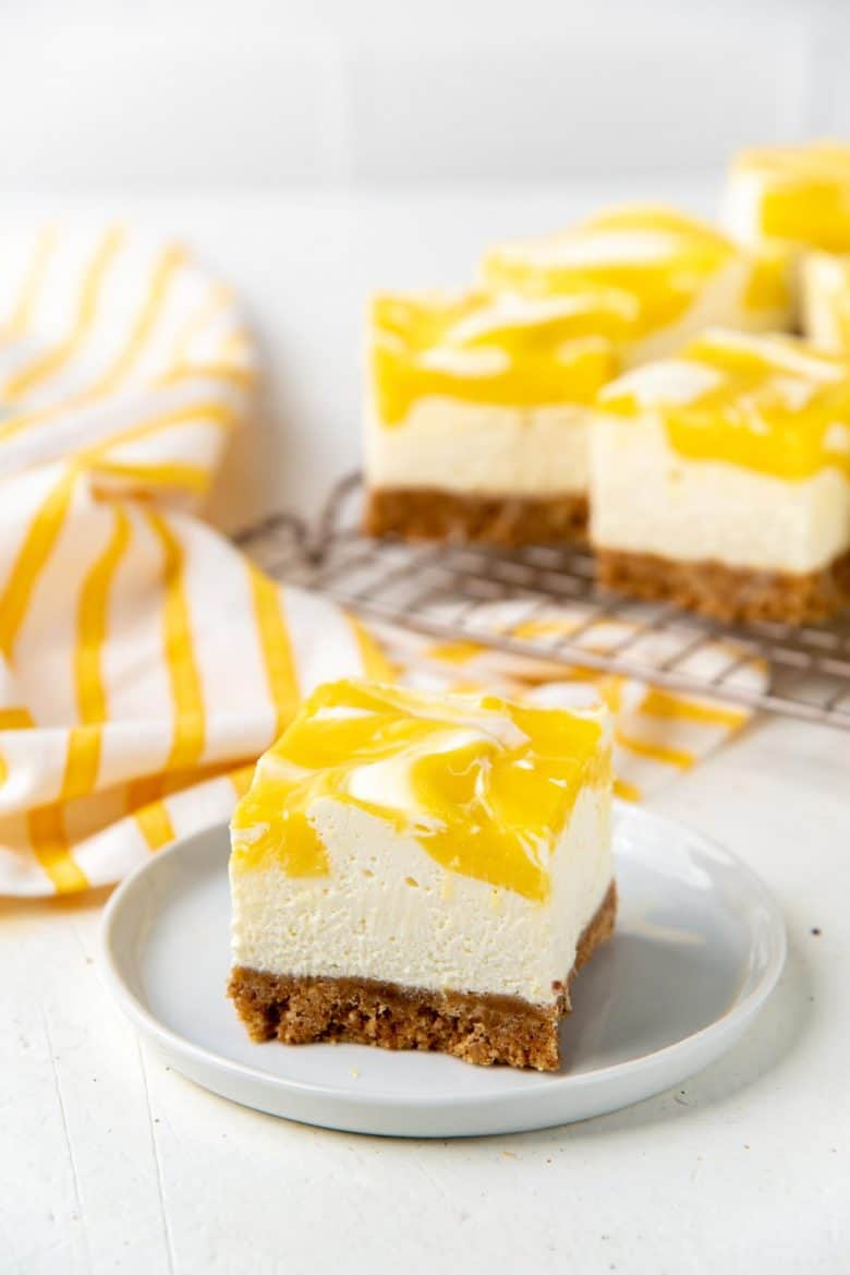 A slice of the no bake cheesecake on a dessert plate