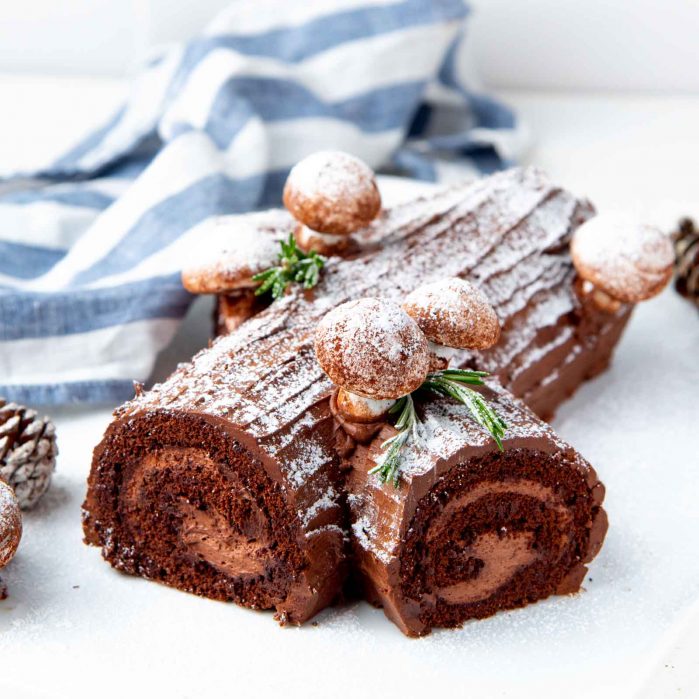 Buche de noel cake social media